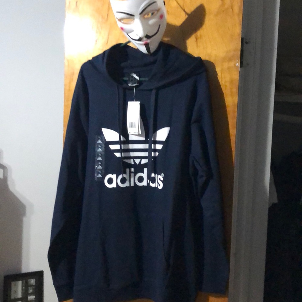 Adidas Hoodie🌏